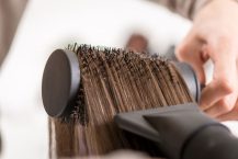 Comment se sécher les cheveux sans un sèche-cheveux ?